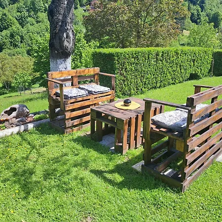 Pensionat Soba Erika Fužine