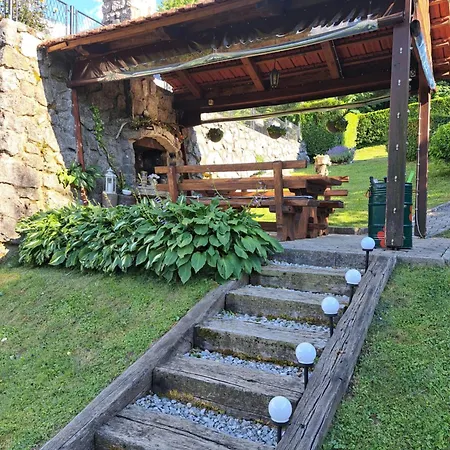 Gostinjska kuća Soba Erika 3*