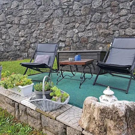 Gostinjska kuća Soba Erika Fuzine
